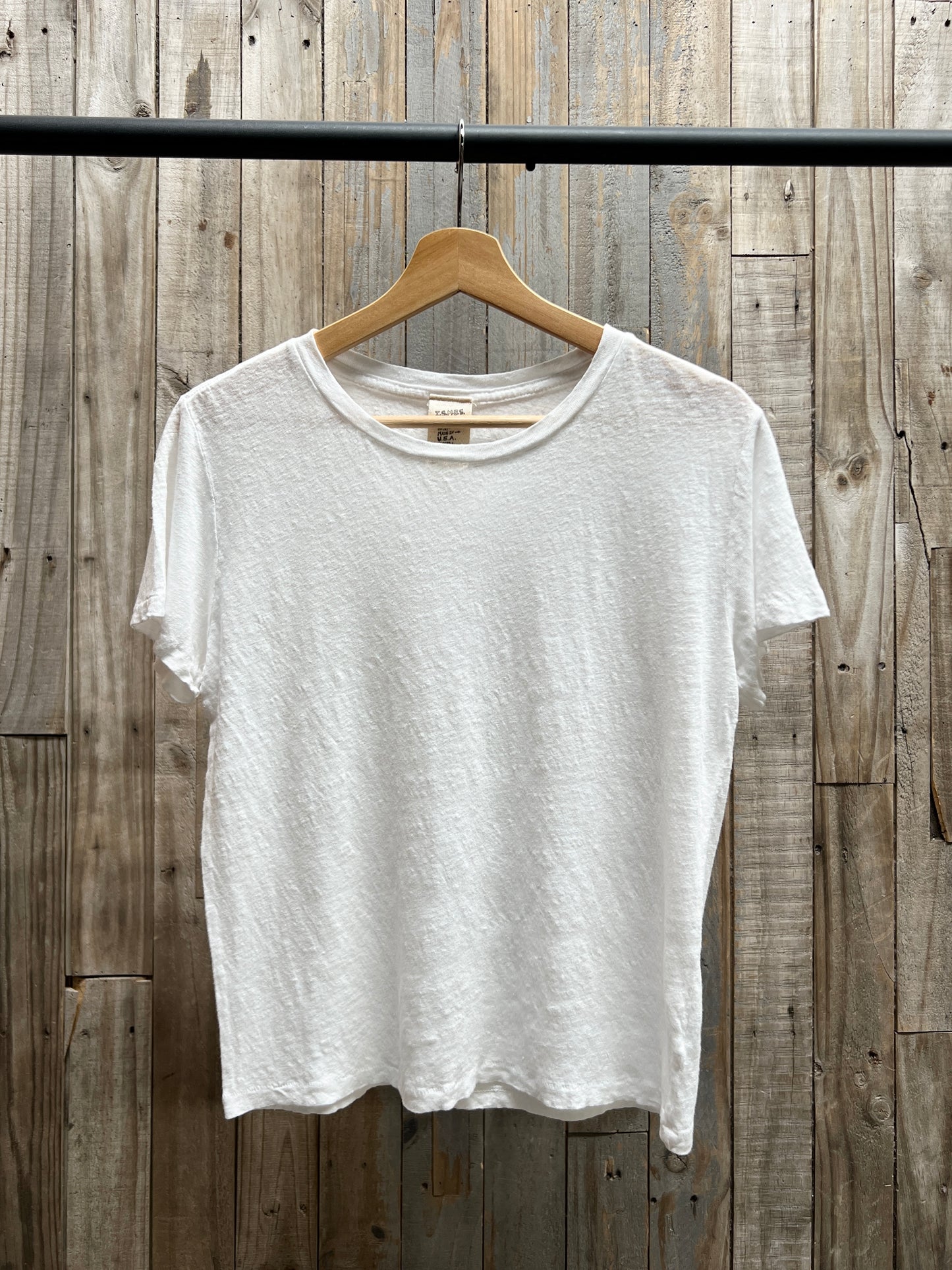 LINEN S/S TEE WITH CUSTOM HAND EMBROIDERY
