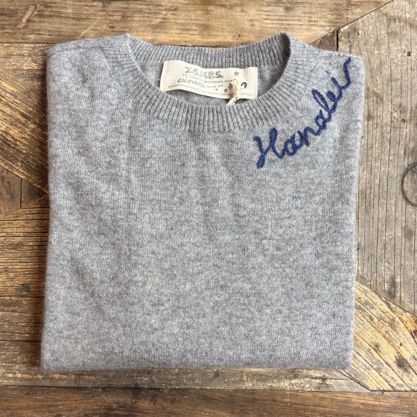 100% Cashmere Sweater - Customize Your Embroidery Wording(12 Colors)