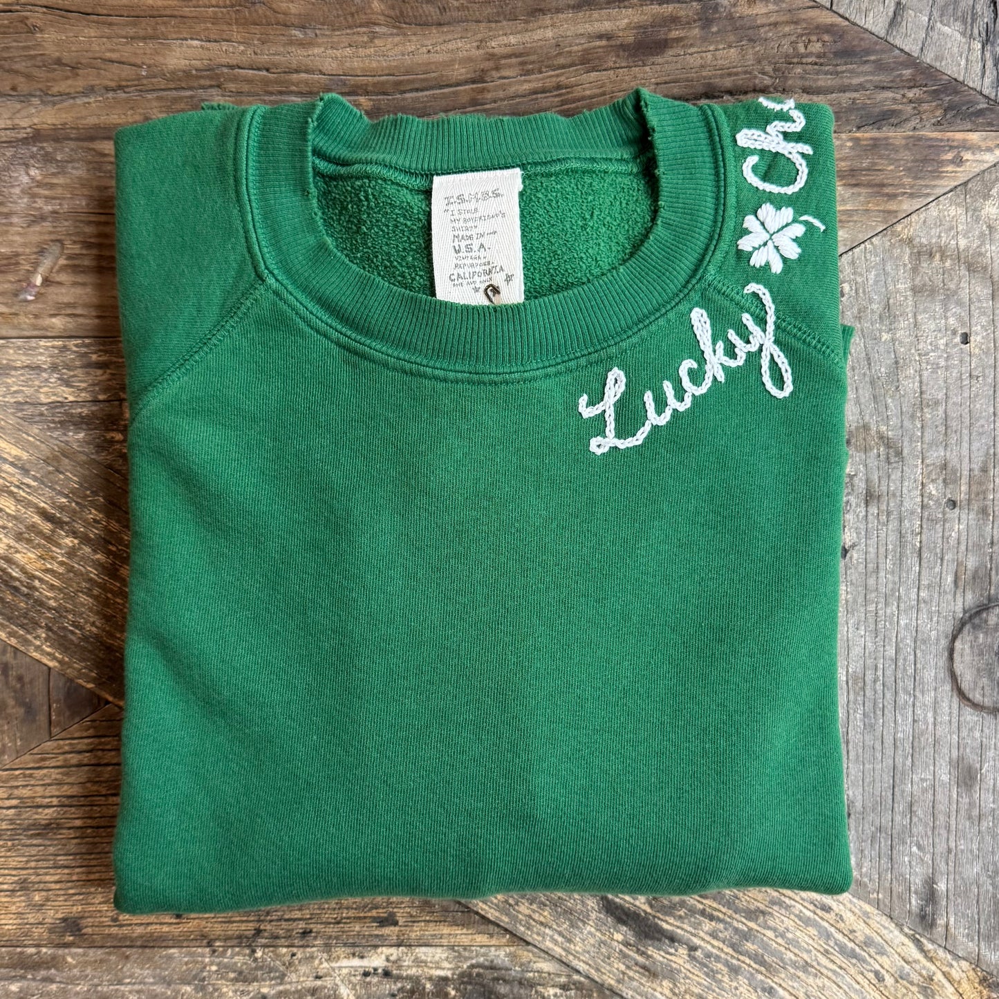 (Choose Your Own Wording)🍀Sweatshirt(4 Colors)