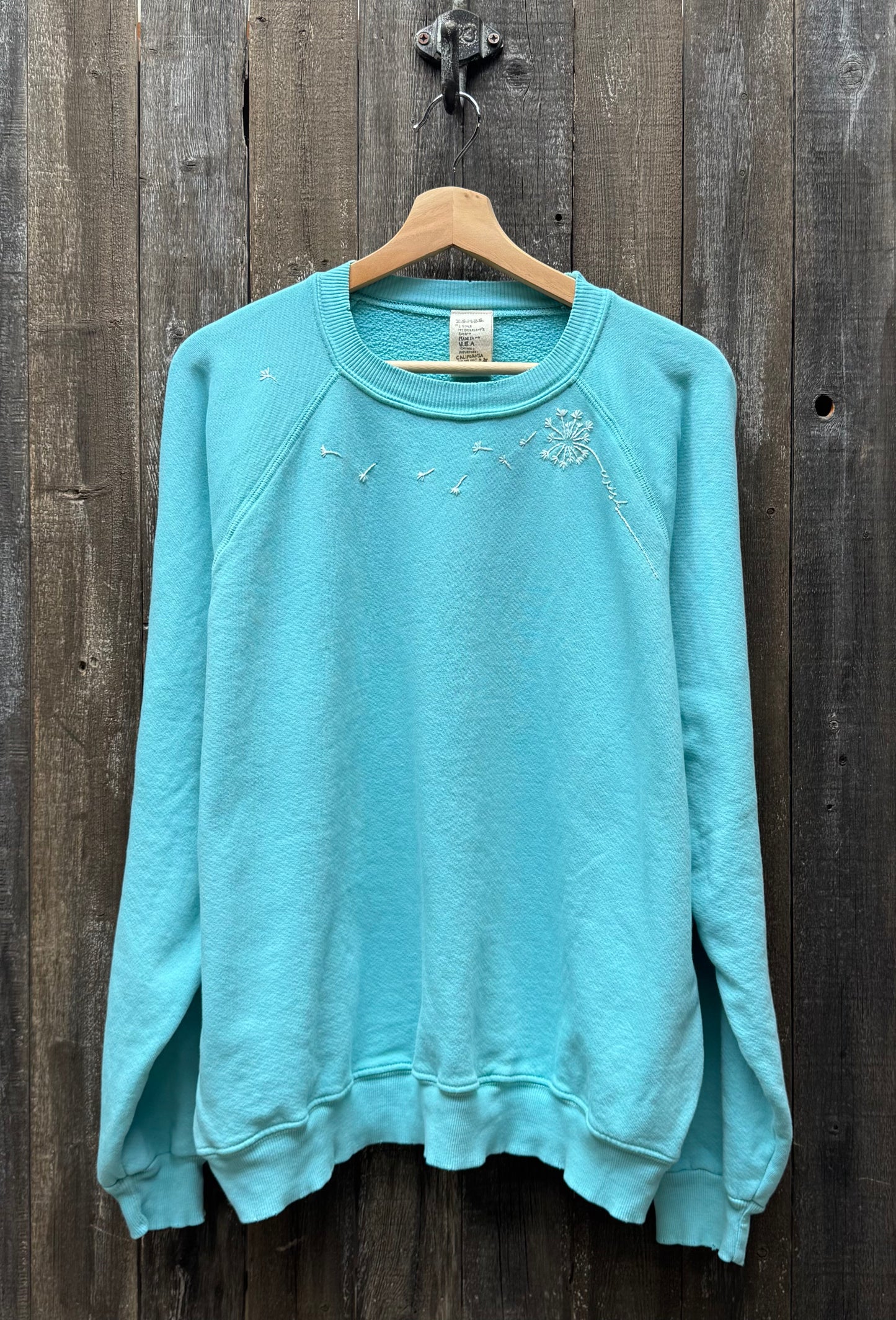 Dandelion w/ Personalized Hand Embroidery Sweatshirt (22 Colors)