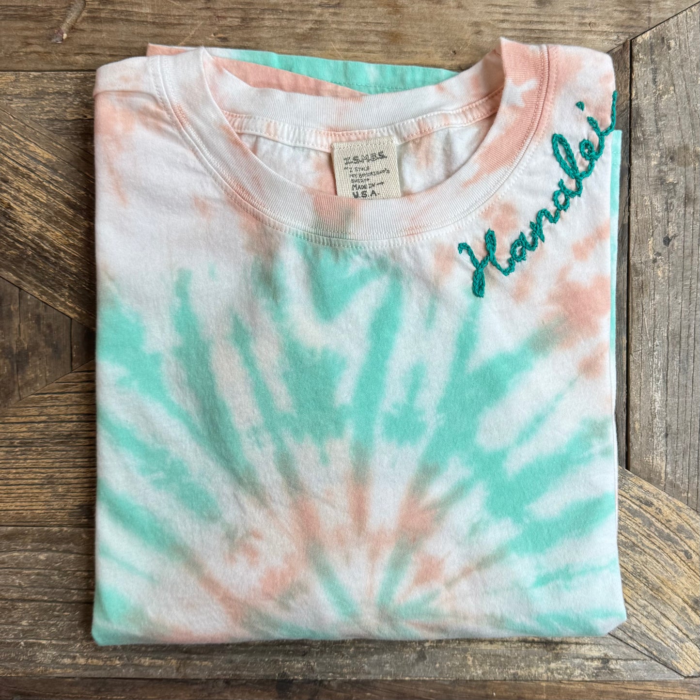 TIE DYE S/S TEE WITH CUSTOM HAND EMBROIDERY(4 Colors)