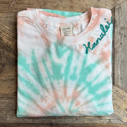 TIE DYE S/S TEE WITH CUSTOM HAND EMBROIDERY(4 Colors)