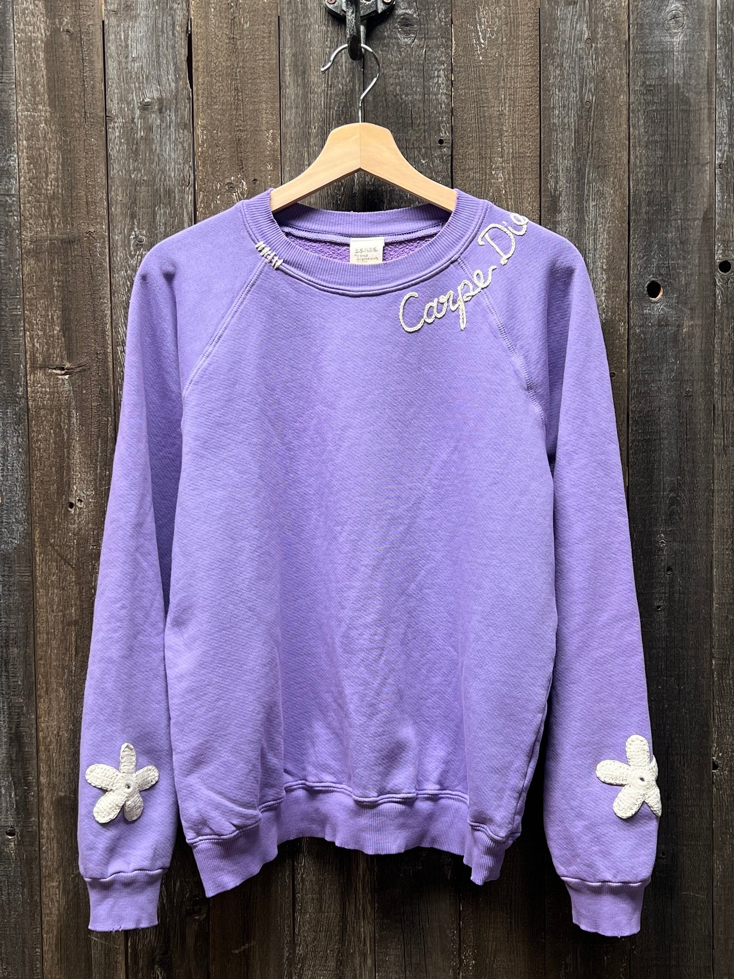 Crochet Daisy  Sweatshirts WITH CUSTOM HAND EMBROIDERY (19Colors)