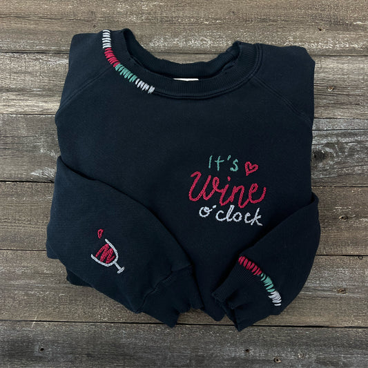 It's Wine O'Clock Sweatshirt (8Colors)