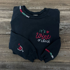 It's Wine O'Clock Sweatshirt (8Colors)