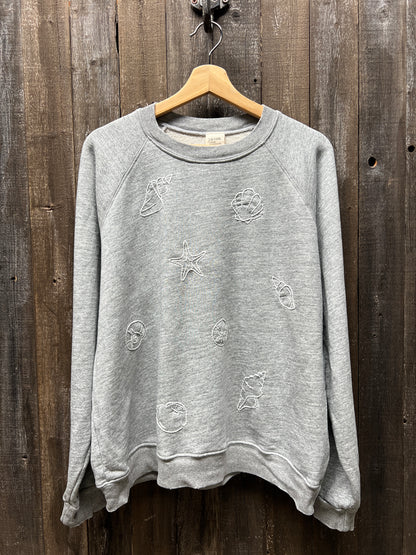 ALLOVER SEASHELLS LOGO SWEATS WITH CUSTOM HAND EMBROIDERY(22 Colors)