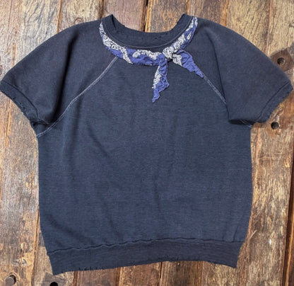 VINTAGE SHORTY/LONG SLEEVE SWEATSHIRT WITH  BANDANA
