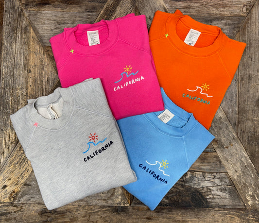 SUN, WAVE LOGO ON CHEST WITH PERSONALIZED EMBROIDERY (22 colors)