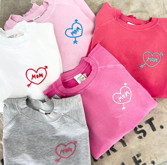 Monogram Flower (Choose Your Alphabet) Sweatshirts (12Colors)