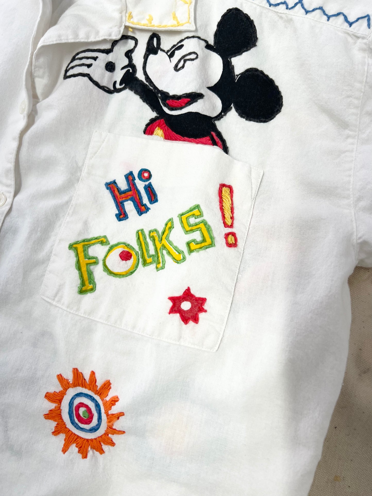 "RARE" Vintage Mickey All Over Print with Embroidery Button Down Shirt -L