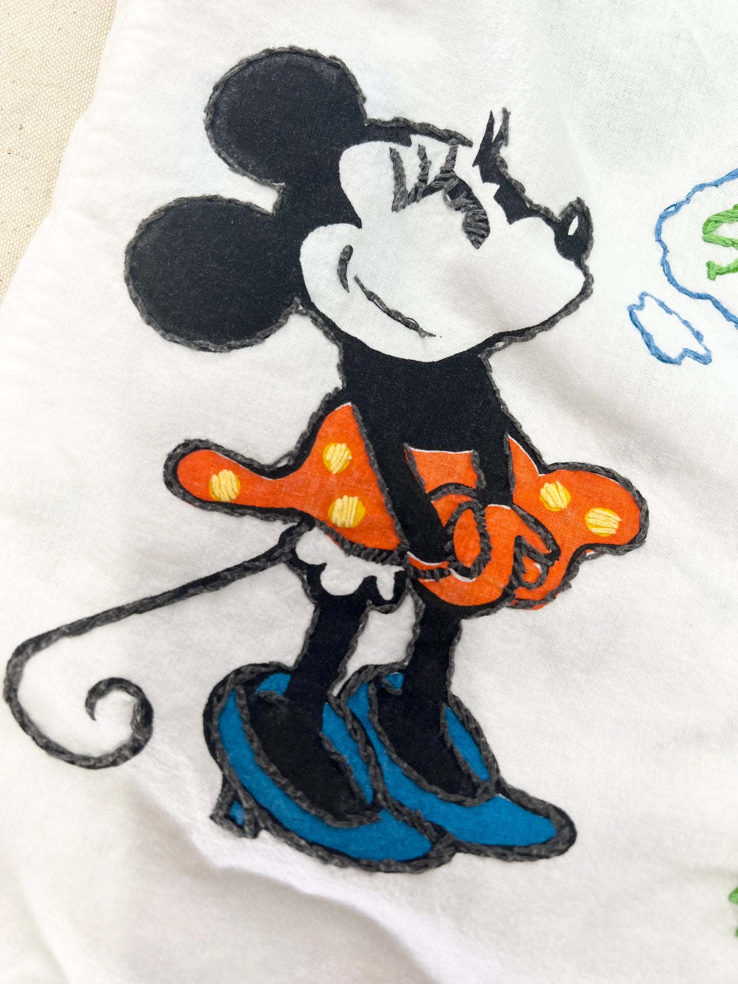 "RARE" Vintage Mickey All Over Print with Embroidery Button Down Shirt -L