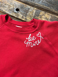 Be Mine Embroidery Sweatshirt(8Colors)