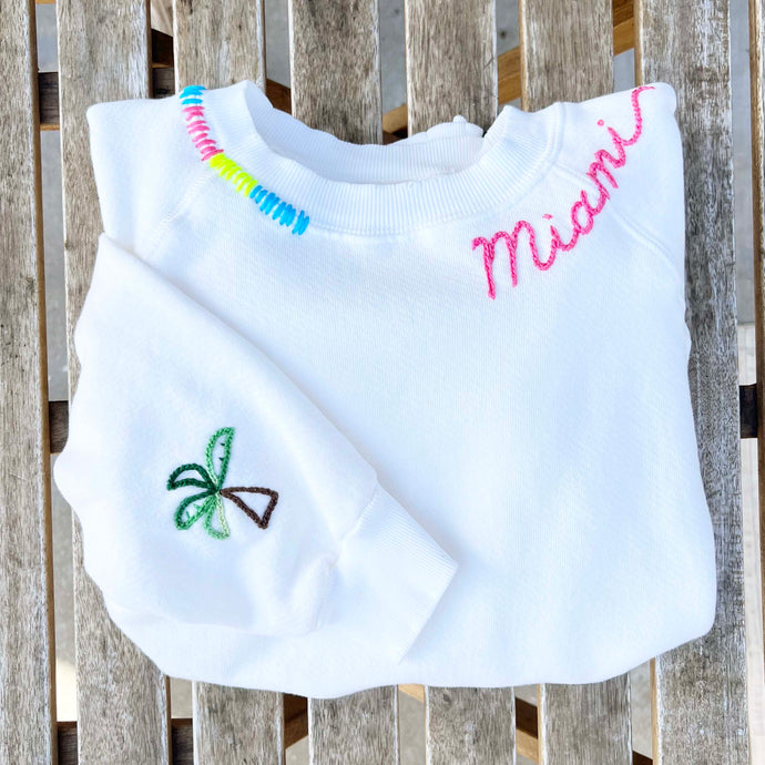 PALM TREE WHITE WITH CUSTOM HAND EMBROIDERY