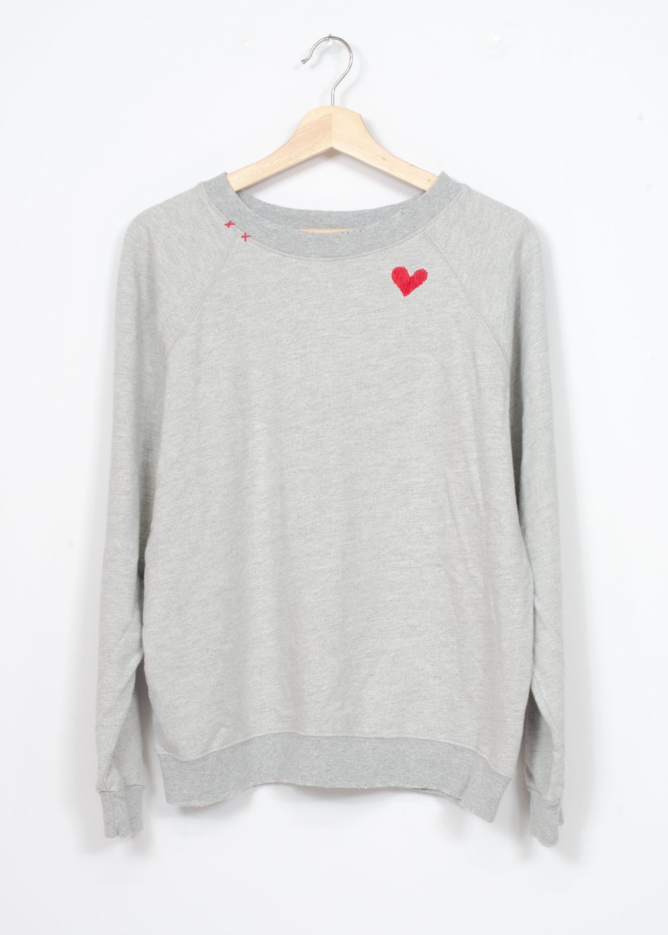 Heart Sweatshirt- Essential Grey-XS/S – I STOLE MY BOYFRIEND'S SHIRT